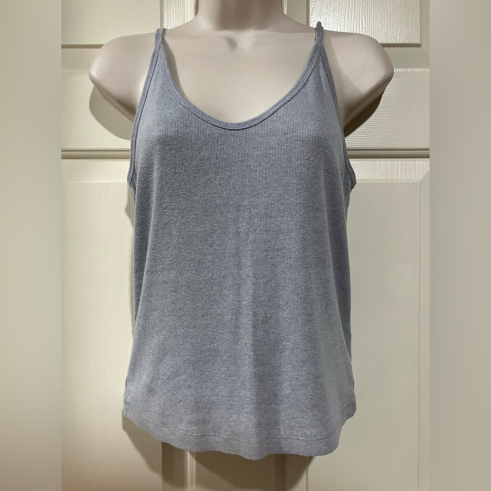 🧨Universal Thread Goods Co woman size medium tank top